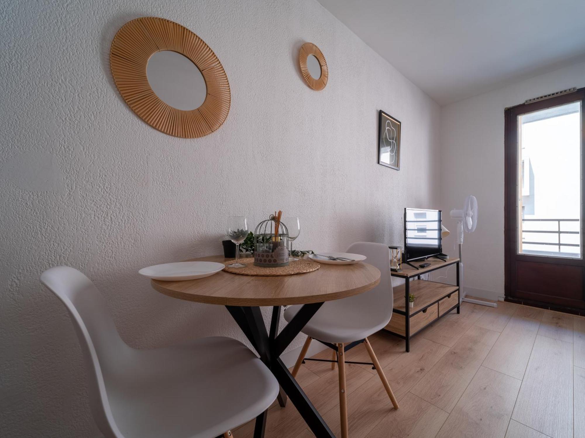 Appartement Tout Equipe Avec Parking A 5Min A Pied De La Gare St Charles Marseille Ngoại thất bức ảnh